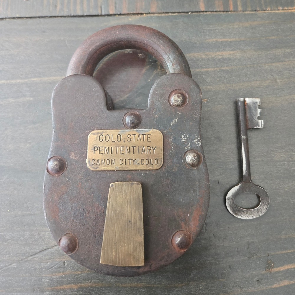 Vintage‎ Style Colorado State Penitentiary Canon City Padlock & Key Rustic Decor
